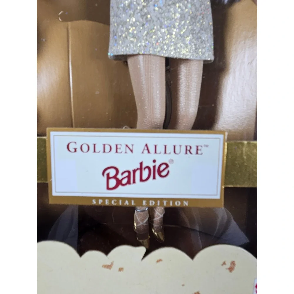 Mattel Golden Allure Barbie Special Edition 1999 Vintage Doll 22961 NRFB Gold